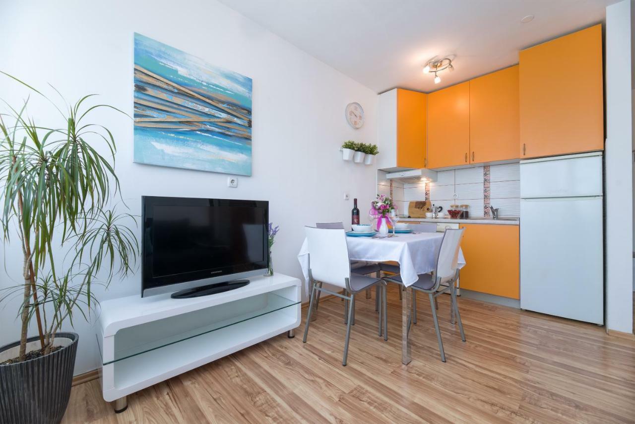 Apartment Kristina, Comfortable And Close To The Center Split Dış mekan fotoğraf